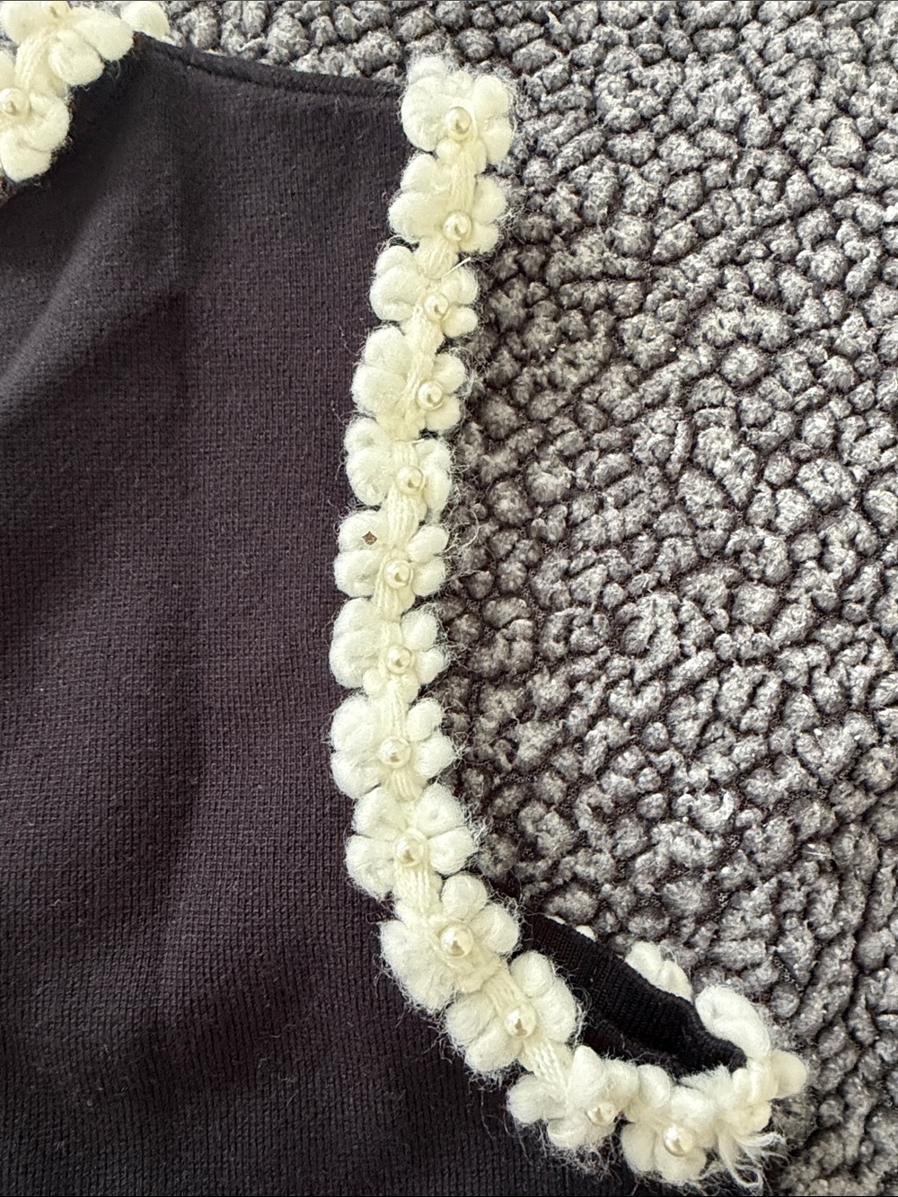 Camila Coelho Black Knit Tank with Cream Floral Trim and Pearl Buttons NWT - Picture 4 of 5
